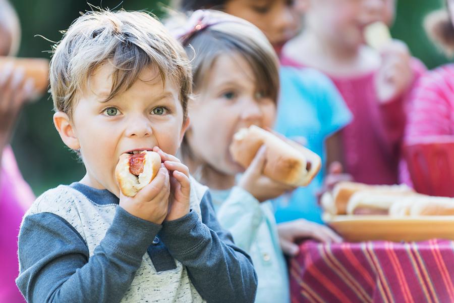 Veranda Celebrates Grand Opening with Picnic in the Park May 21